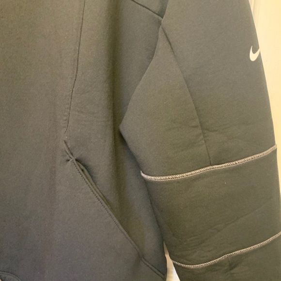 3/55$!!๐๐๐๐๐ Nike workout sweatshirt - Picture 3 of 4
